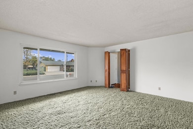 820 Middle St, Redding, CA 96003 - photo 3