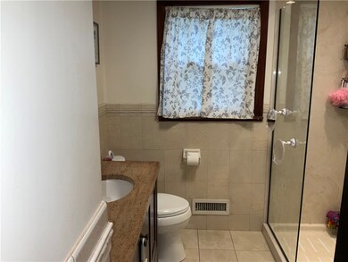 60 Mckinley St, Warwick, RI 02886 - photo 6