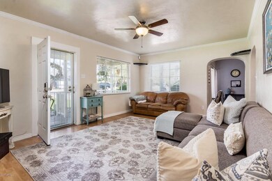 1607 W Earll Dr - MLS-7