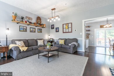 7802 Creek Shore Way, Stoney Beach, MD 21226 - photo 3