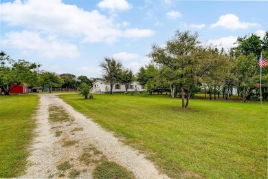 6004 Strawberry Ridge Ln, Joshua, TX 76058 - photo 3