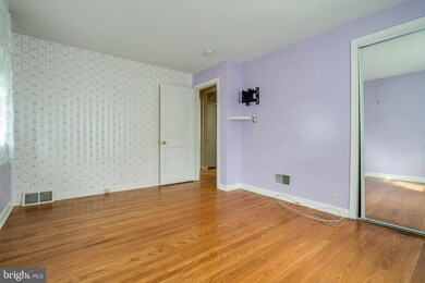 536 Primos Ave, Folcroft, PA 19032 - photo 7