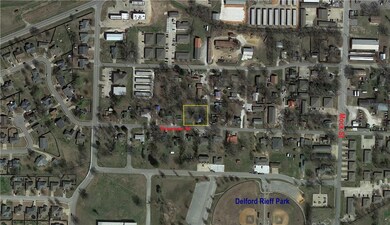 300 W Thurman St, Prairie Grove, AR 72753 - photo 2