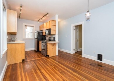 25 Cameron Ave unit 2, Cambridge, MA 02140 - photo 6