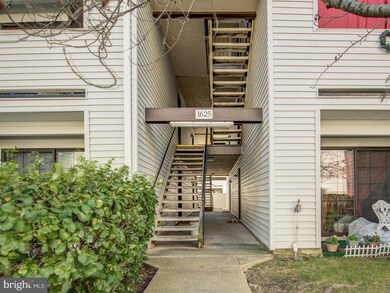 1625 Carriage House Terrace, Silver Spring, MD 20904 - photo 4