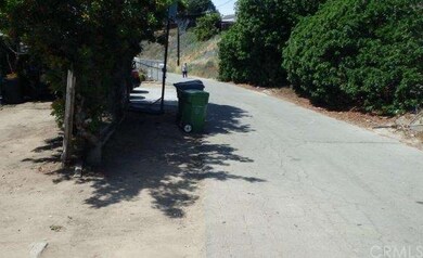 Alley Access. 