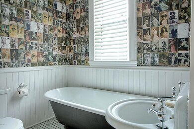 227 S 4th St W, Missoula, MT 59801 - photo 7