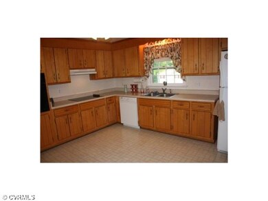 Kitchen - Huge Kitchen with refinished counter top