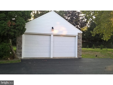 2064 Moreland Rd, Abington, PA 19001 - photo 4