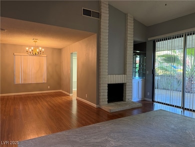 2438 San Lucas Cir, Las Vegas, NV 89121 - photo 5