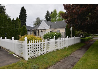 1605 7th Ave, Longview, WA 98632 - photo 6