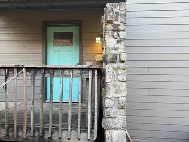 1606 Waterloo Trail unit A, Austin, TX 78704 - photo 2