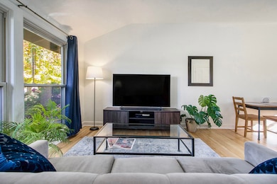 2308 Pittsfield Blvd, Ann Arbor, MI 48104 - photo 3