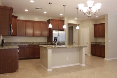 004 Kitchen