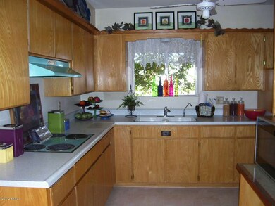 5255 E Colby St, Mesa, AZ 85205 - photo 6