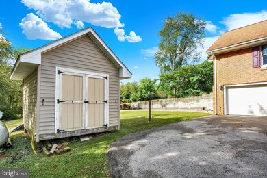 105 Bee Jay Ln unit 14, Hanover, PA 17331 - photo 4