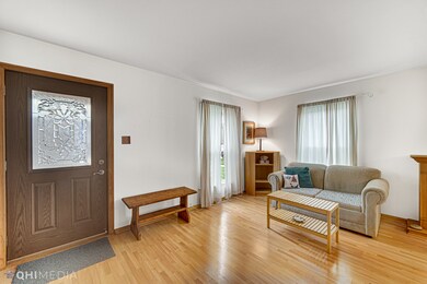 704 Gardner Rd, Westchester, IL 60154 - photo 5