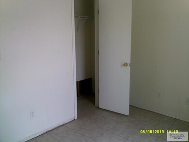 503 Amber Dr, Weslaco, TX 78596 - photo 3