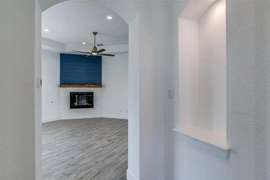 8828 Vermillion St, North Richland Hills, TX 76180 - photo 5