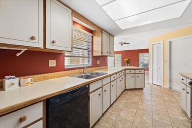 Cute kitchen window