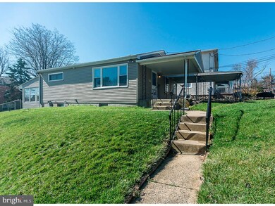 154 Saint Charles St, Drexel Hill, PA 19026 - photo 2