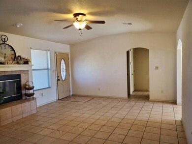 834 Arroyo Seco, Alamogordo, NM 88310 - photo 4