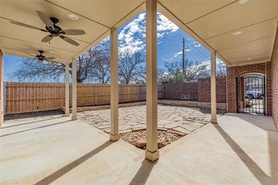1121 Sandestin Dr, Denton, TX 76205 - photo 4