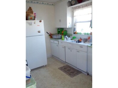 1309 E Unaka Ave, Johnson City, TN 37601 - photo 3