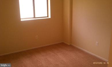 2146 Gunsmith Terrace unit 45-4, Woodbridge, VA 22191 - photo 2