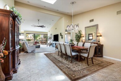08-Dining & Living Room