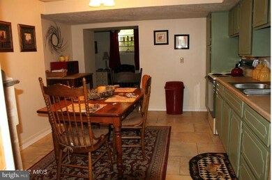 17520 Lexington Ave, Hagerstown, MD 21740 - photo 4