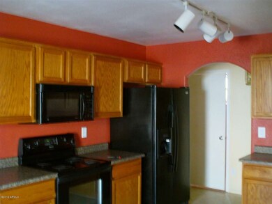 oakland,valerie,2112 s 160th,17820 53rd