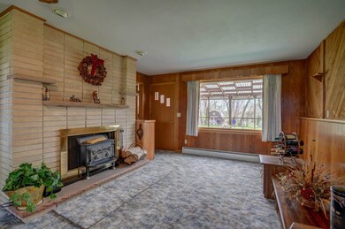 158 King Lake Rd, Brooklyn, WI 53521 - photo 2