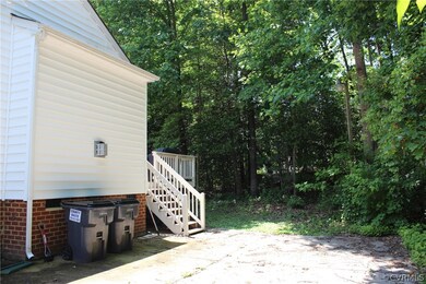 11173 Manor View Dr, Mechanicsville, VA 23116 - photo 3