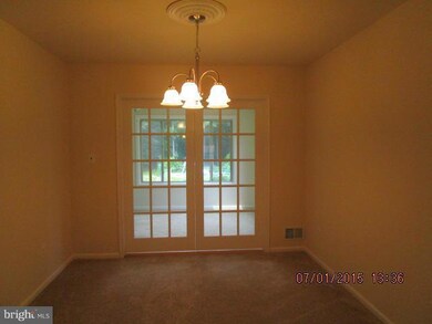 3560 Elsa Ave, Waldorf, MD 20603 - photo 4
