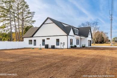 478 Vernon White Rd, Winterville, NC 28590 - photo 3