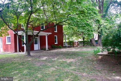 1503 W Washington St, Harpers Ferry, WV 25425 - photo 3