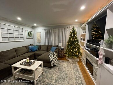 1308 Amherst St, Scranton, PA 18504 - photo 4