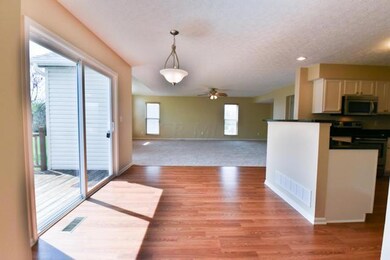 Eat-in Kitchen Space