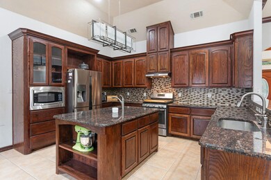 498 Wildwood Trail, Weatherford, TX 76085 - photo 6