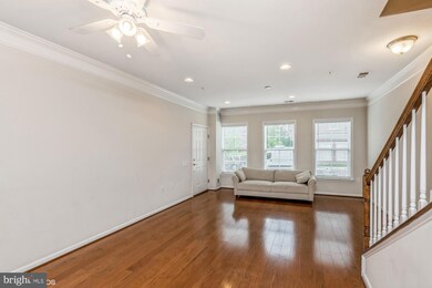 3047 Rittenhouse Cir unit 73, Fairfax, VA 22031 - photo 2