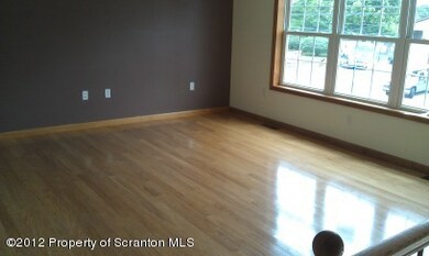 929 Shoemaker Ave, Wyoming, PA 18644 - photo 3