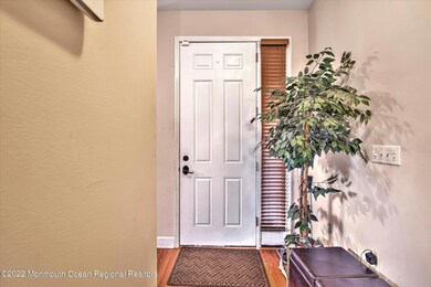 04-FOYER