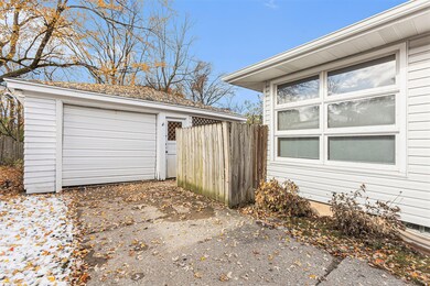 1305 Carlton Ave NE, Grand Rapids, MI 49505 - photo 4