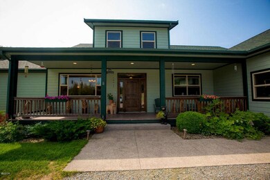 Exterior 3