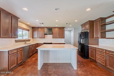 3807 E Garnet Ave, Mesa, AZ 85206 - photo 2