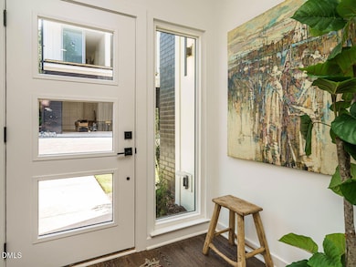 1527 Urban Trace Ln, Raleigh, NC 27608 - photo 3