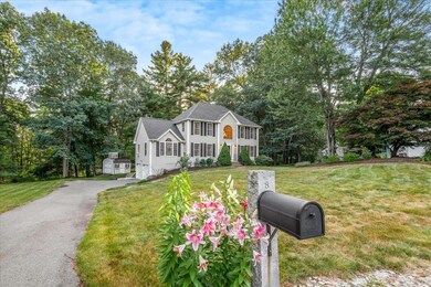 8 Danforth Dr, Bedford, NH 03110 - photo 3