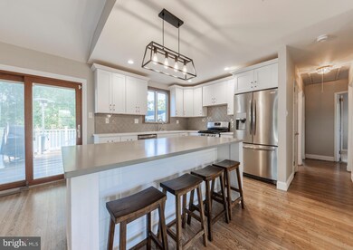 1077 Brewer Ave, West Deptford, NJ 08093 - photo 2