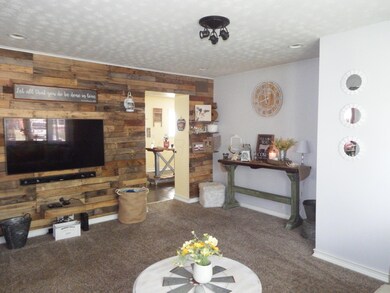 4781 Hafey Ave, Columbus, OH 43228 - photo 7